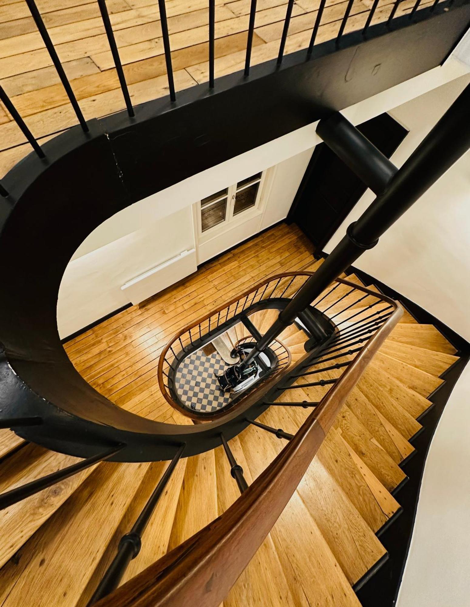 So Guest- Luxueux Appartement, Ancienne Maison De Champagne Proche Cathedrale ランス エクステリア 写真